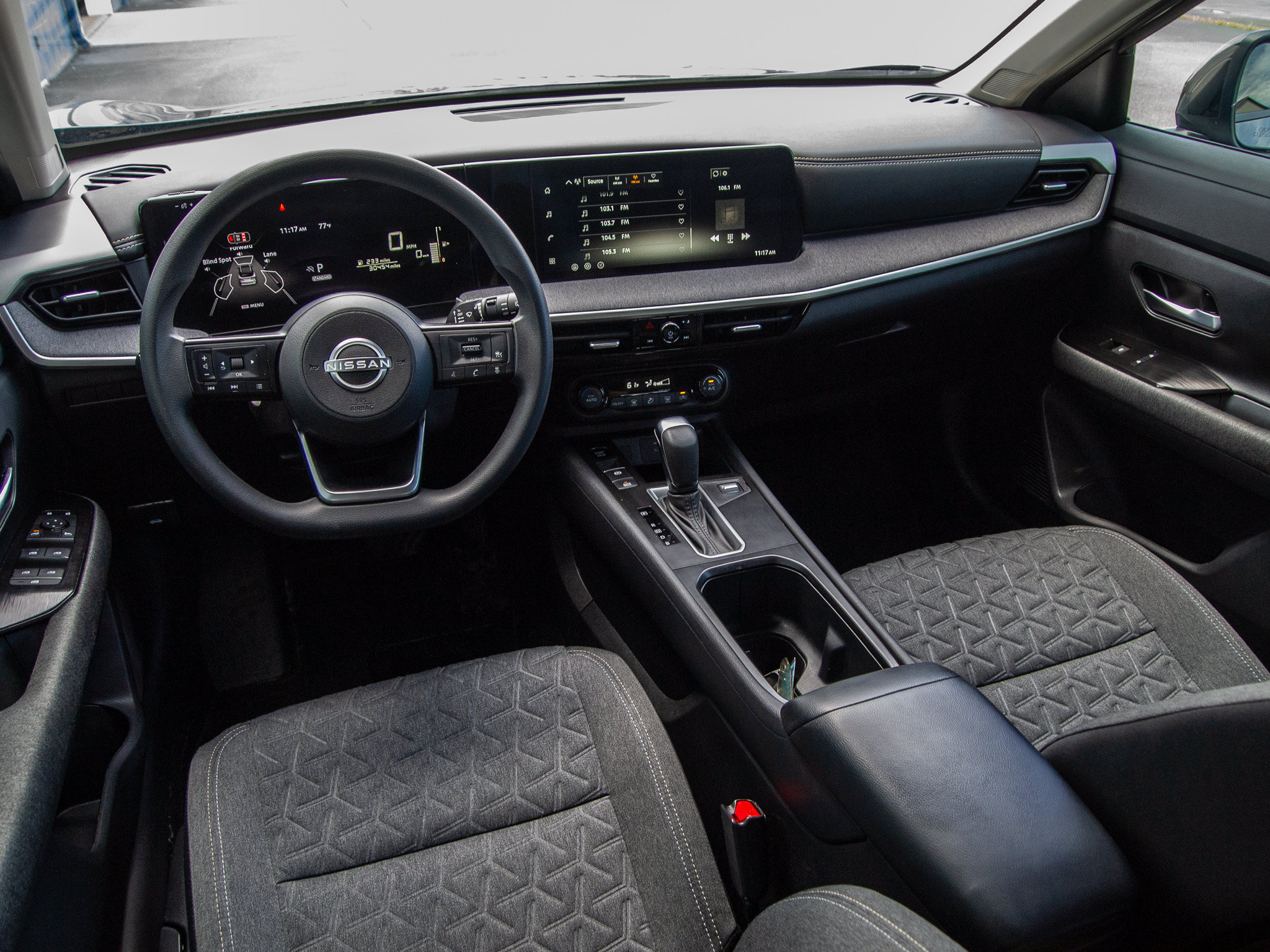 Used 2026 Nissan Kicks SV FWD image 26