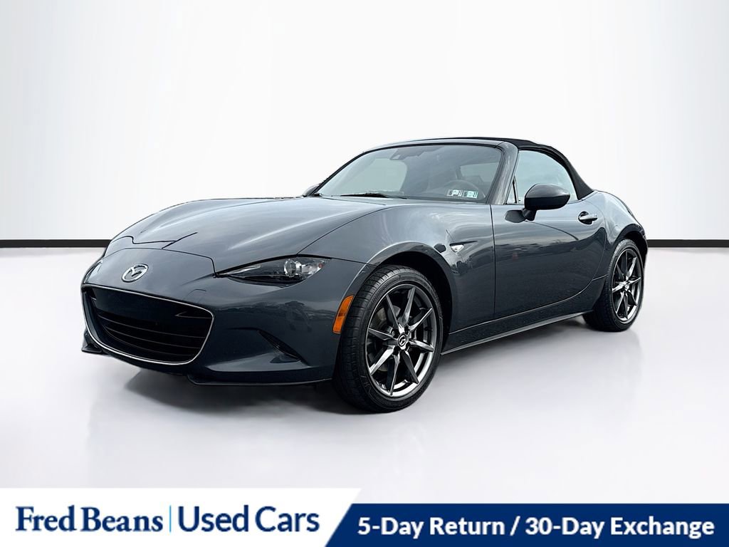 Used 2016 MAZDA MX-5 Miata Grand Touring image 3