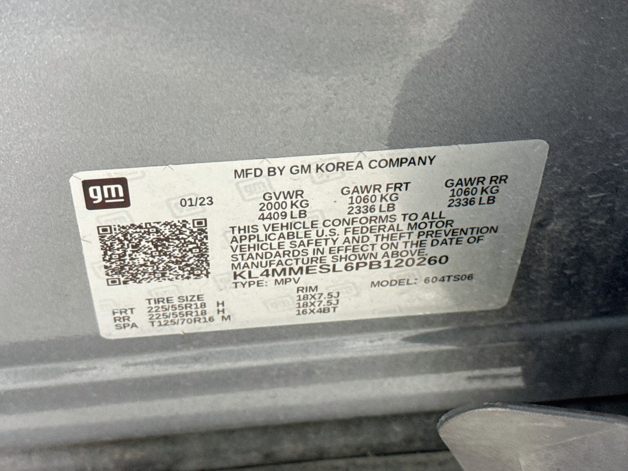 Used 2023 Buick Encore GX Select w/ Safety Package II AWD/4WD image 29