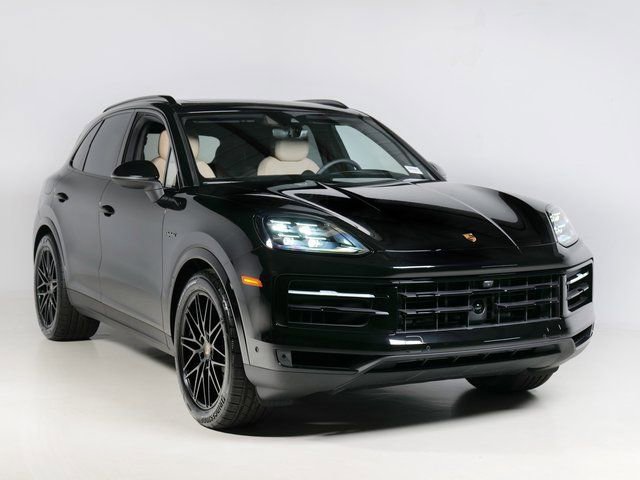 New 2025 Porsche Cayenne S image 7
