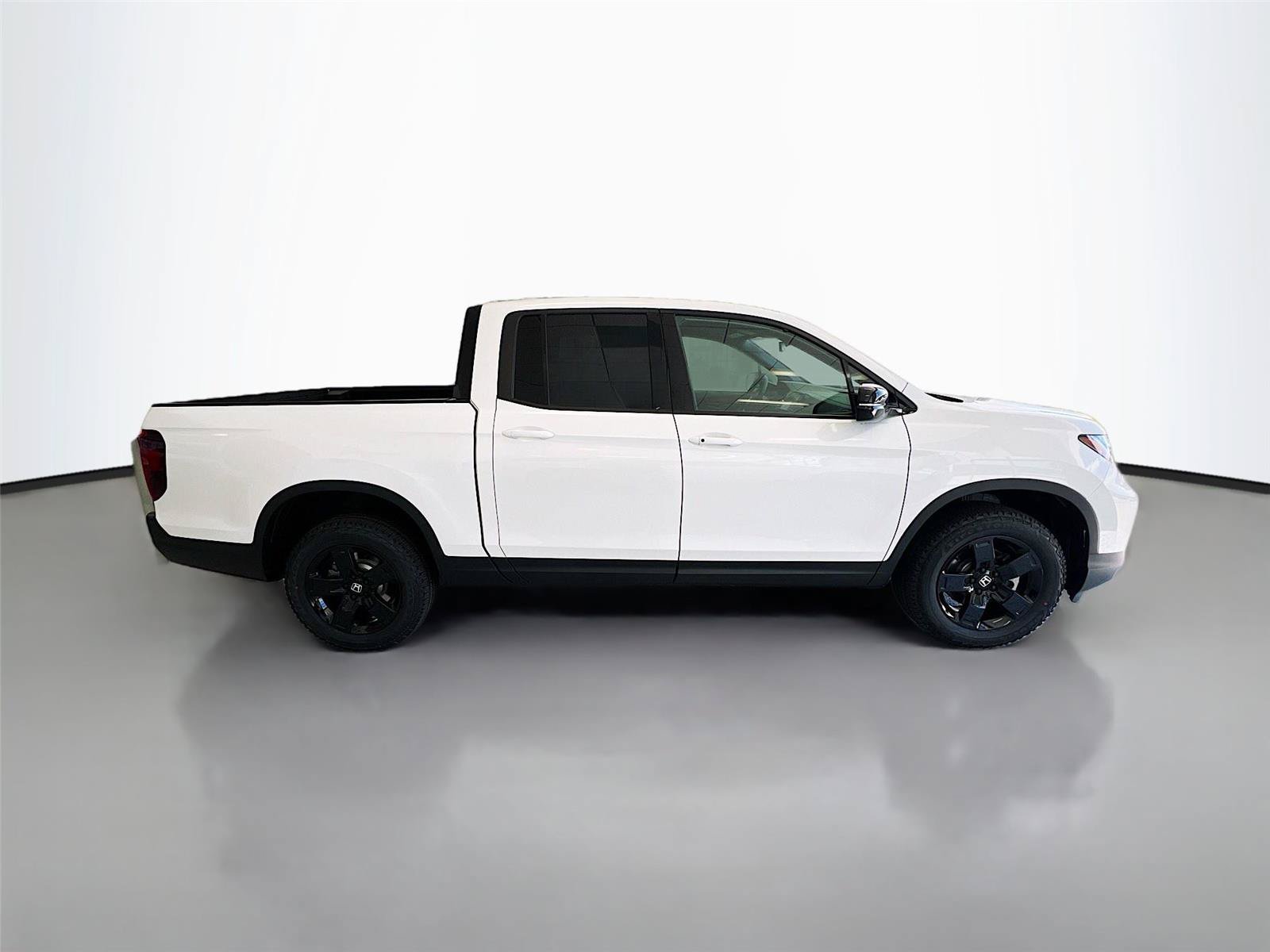 New 2026 Honda Ridgeline Black Edition image 17