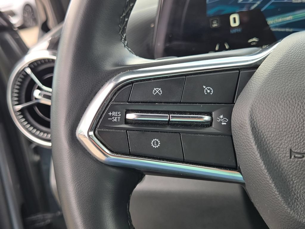 Used 2025 Chevrolet Equinox LT AWD/4WD image 20