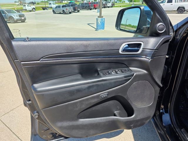 Used 2020 Jeep Grand Cherokee Limited w/ Trailer Tow Group IV AWD/4WD image 20