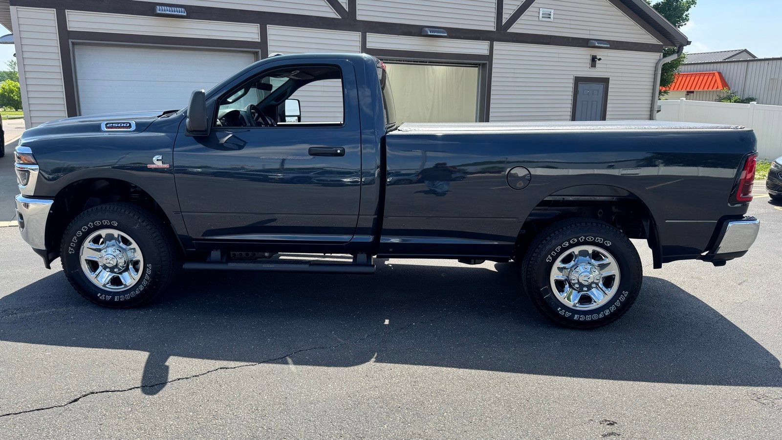 Used 2026 RAM 2500 Tradesman w/ Chrome Appearance Group AWD/4WD image 6