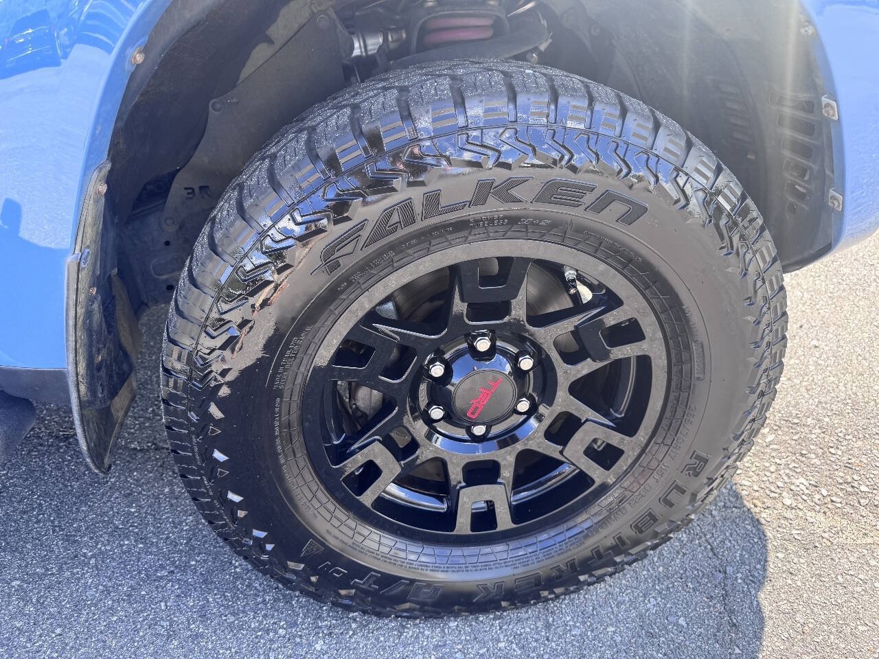 Used 2018 Toyota 4Runner TRD Pro AWD/4WD image 19