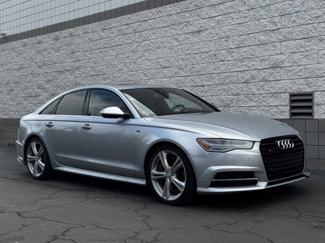 Used 2018 Audi S6 Prestige w/ Prestige Package image 38