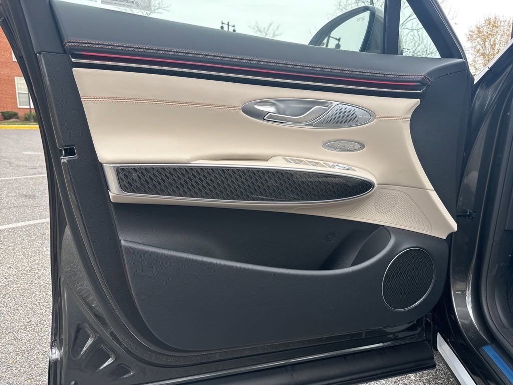 New 2026 Genesis GV70 3.5T Sport Prestige AWD/4WD image 13