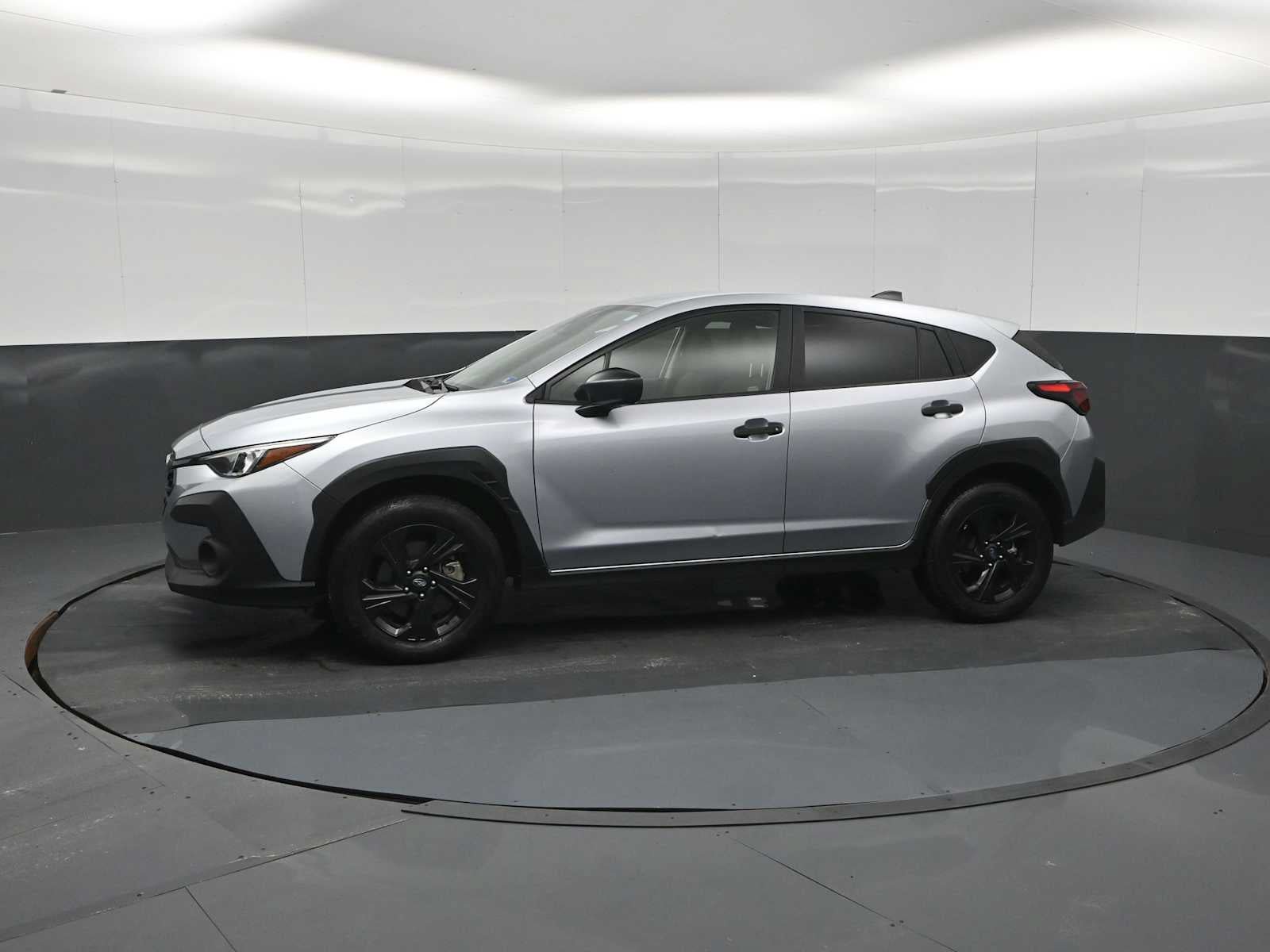Used 2024 Subaru Crosstrek 2.0i AWD/4WD image 4