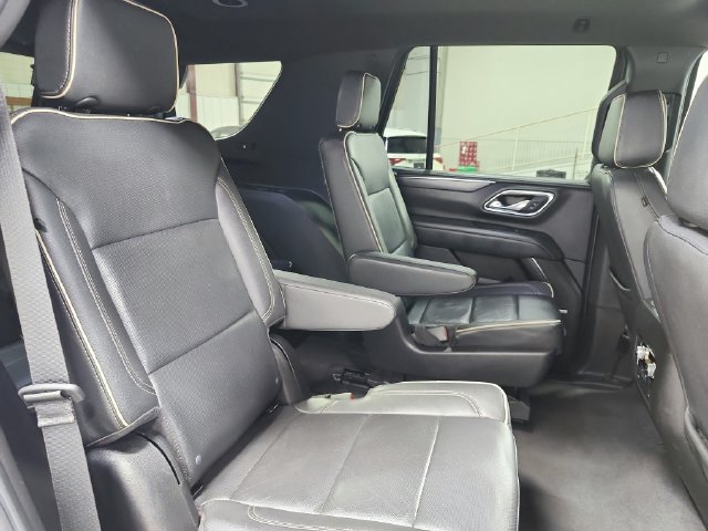 Used 2023 GMC Yukon SLT RWD image 43