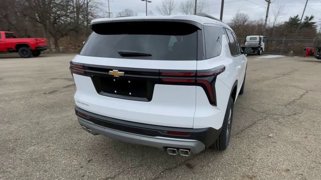 New 2026 Chevrolet Traverse LT w/ Driver Confidence Package FWD image 9