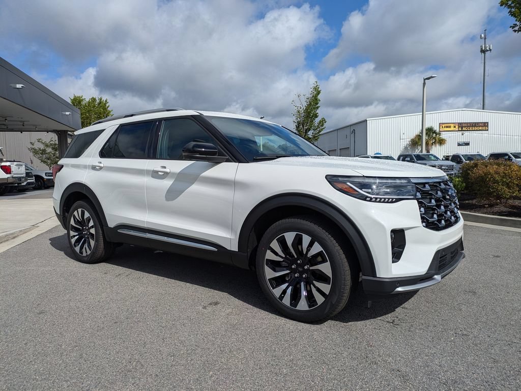 New 2026 Ford Explorer Platinum w/ LUX Leather Package AWD/4WD image 2
