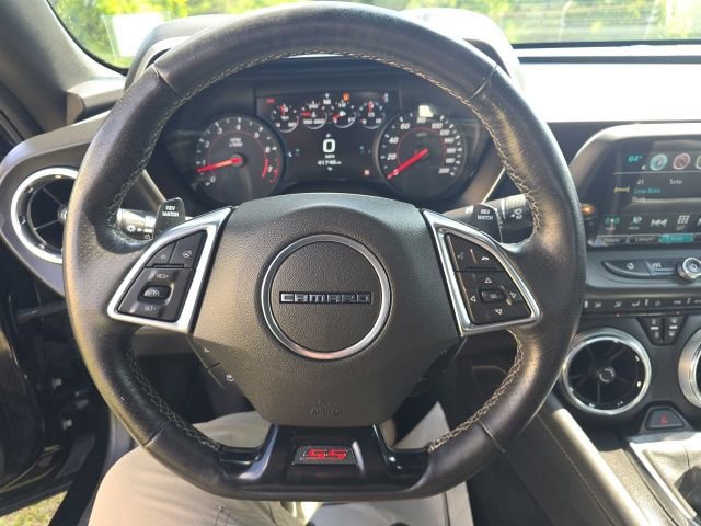 Used 2016 Chevrolet Camaro SS RWD image 17