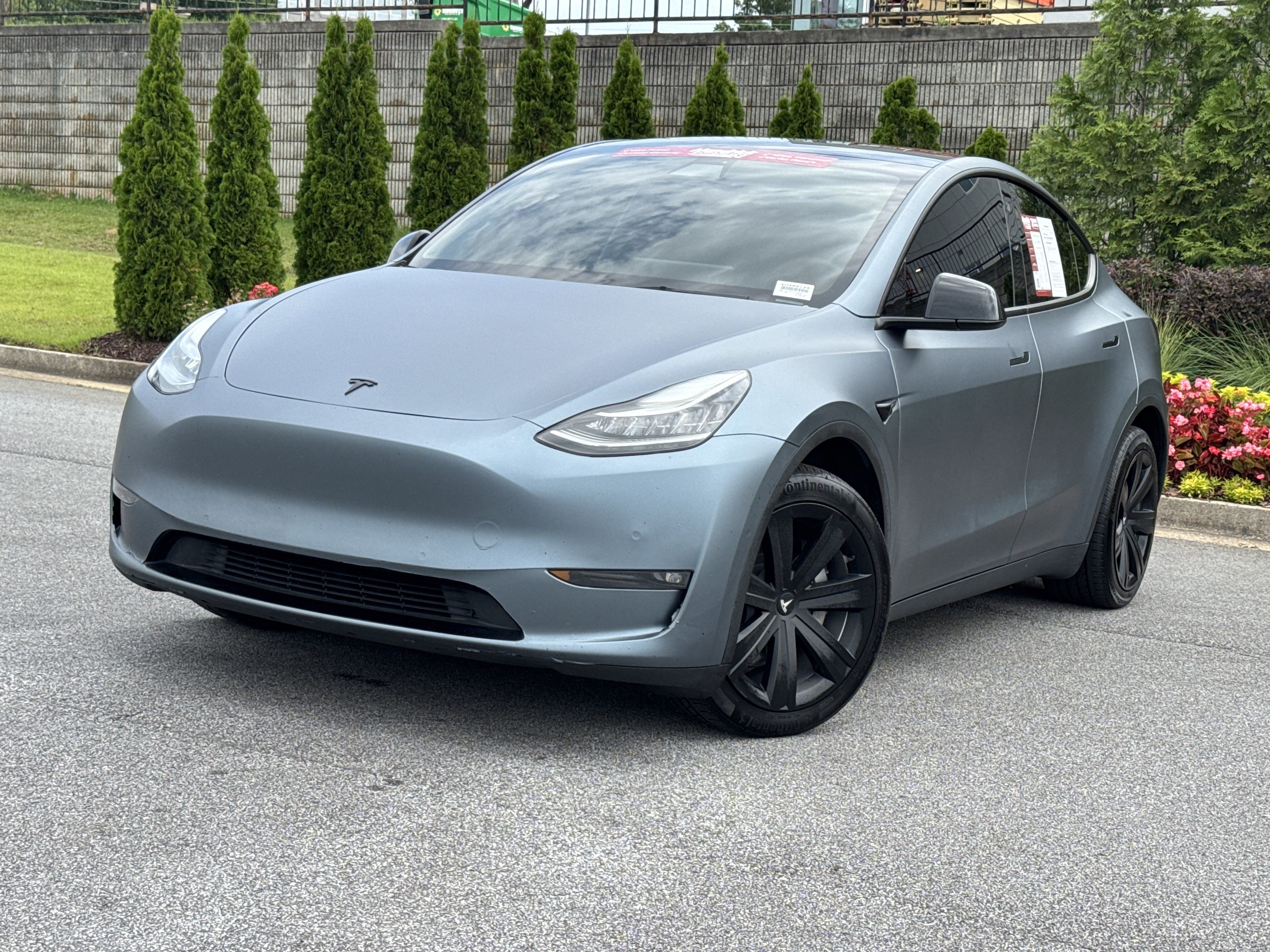 Used 2022 Tesla Model Y Long Range AWD/4WD image 5