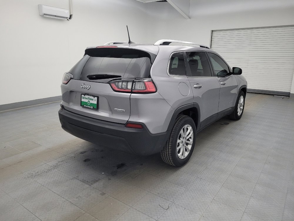 Used 2019 Jeep Cherokee Latitude w/ Popular Appearance Group image 9