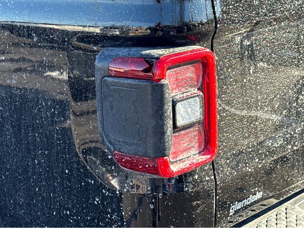 Certified 2022 Jeep Gladiator Mojave w/ LED Lighting Group image 6