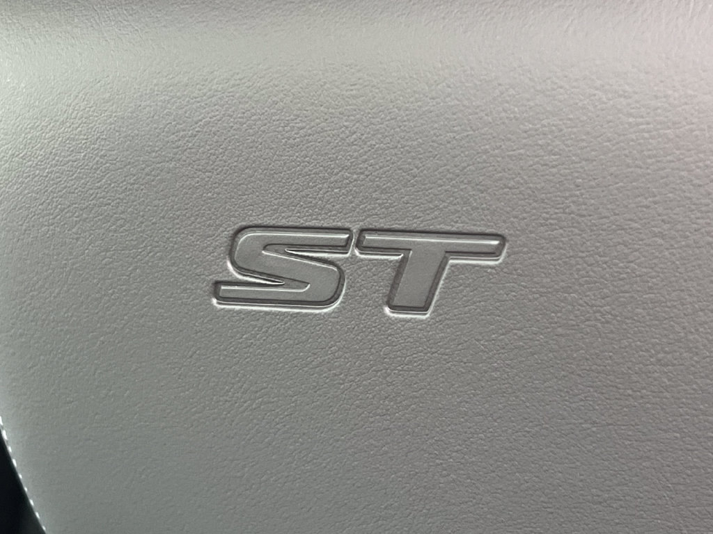 New 2026 Buick Envision Sport Touring AWD/4WD image 12