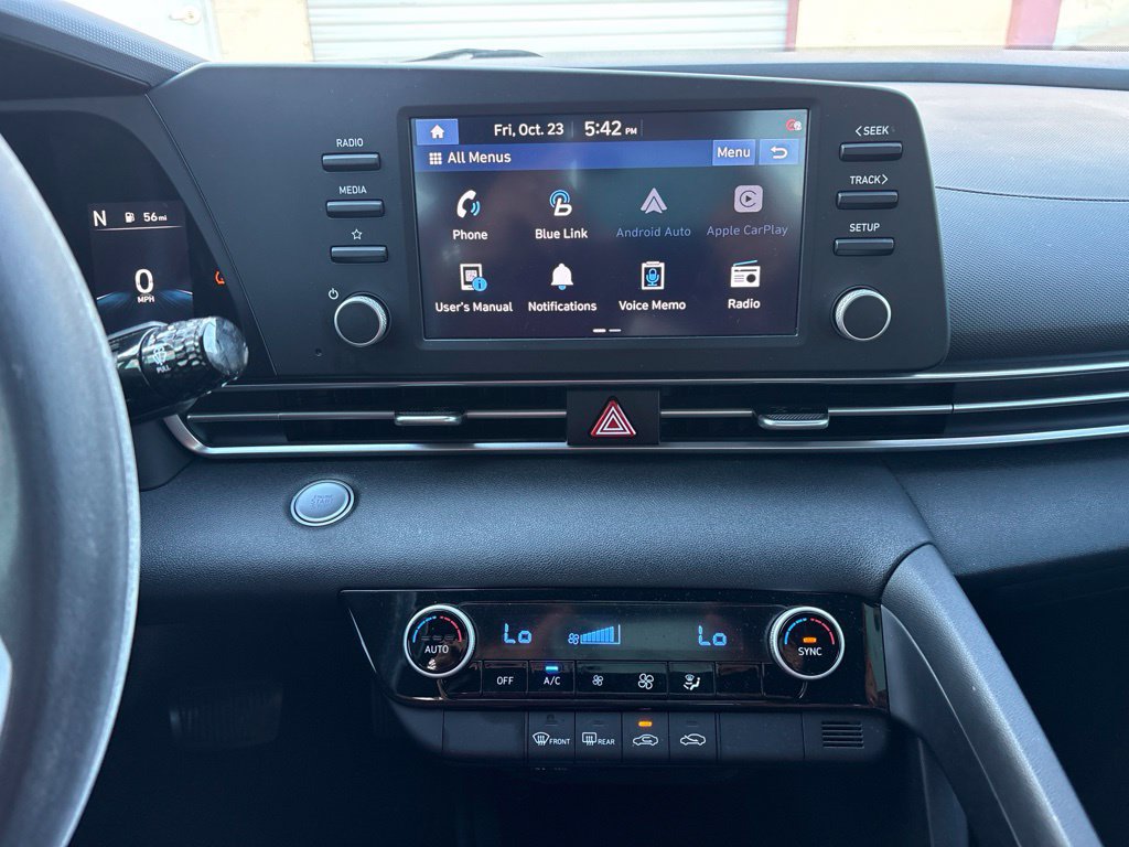 Used 2021 Hyundai Elantra SEL FWD image 25