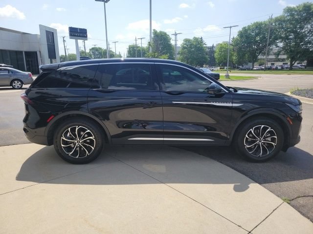 Certified 2024 Lincoln Nautilus Premier w/ Equipment Group 102A AWD/4WD image 2