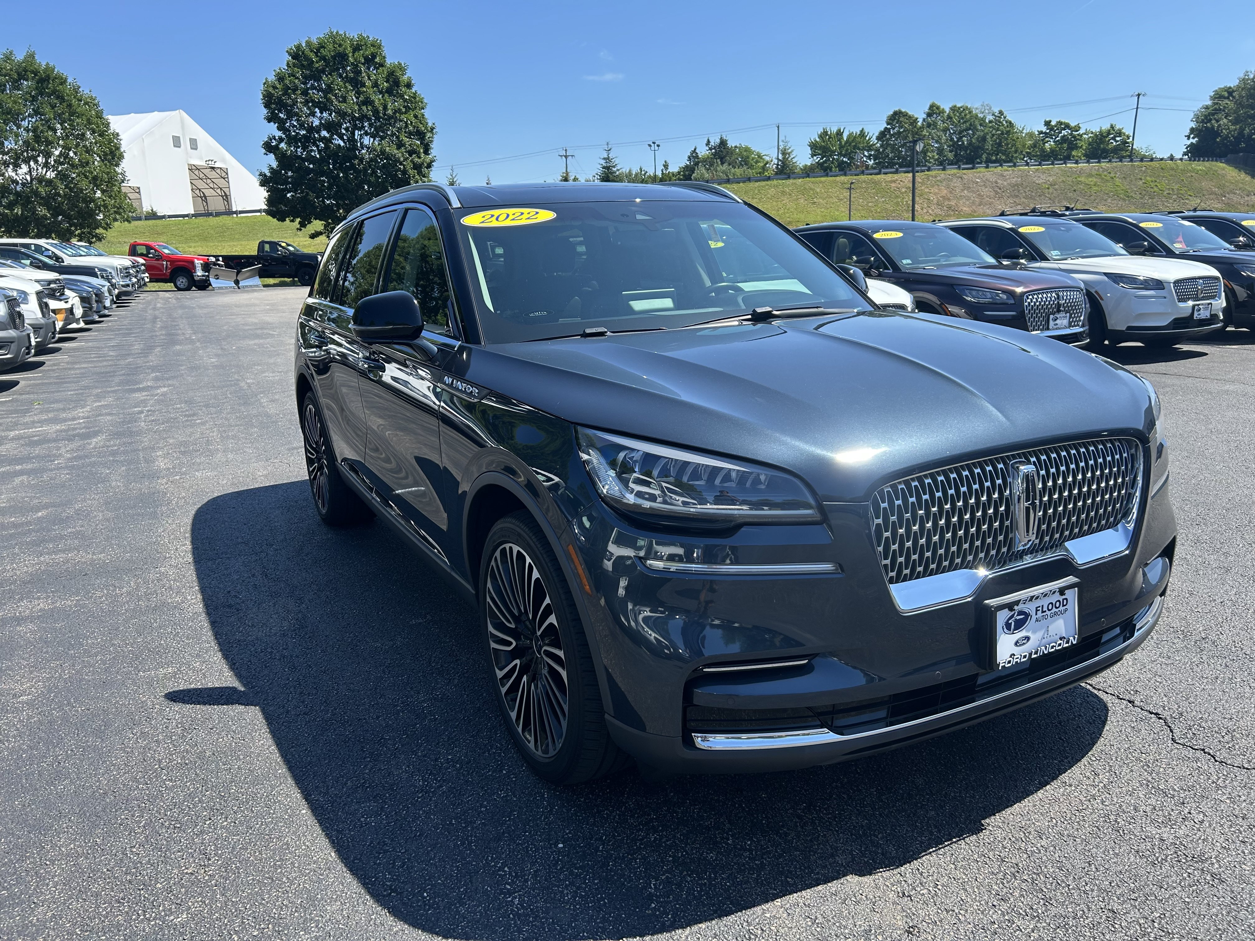 Used 2022 Lincoln Aviator Reserve w/ Elements Package Plus AWD/4WD video 1