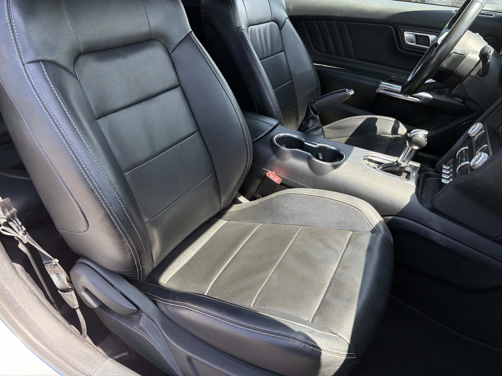 Used 2023 Ford Mustang Premium image 23