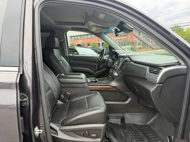Used 2016 Chevrolet Tahoe LT w/ Luxury Package AWD/4WD image 16