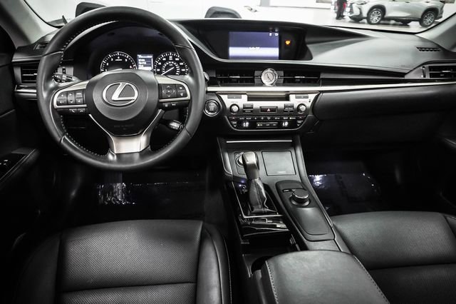 Used 2017 Lexus ES 350 FWD image 18