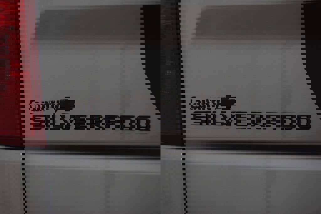 New 2026 Chevrolet Silverado 1500 Custom w/ Rally Edition image 26