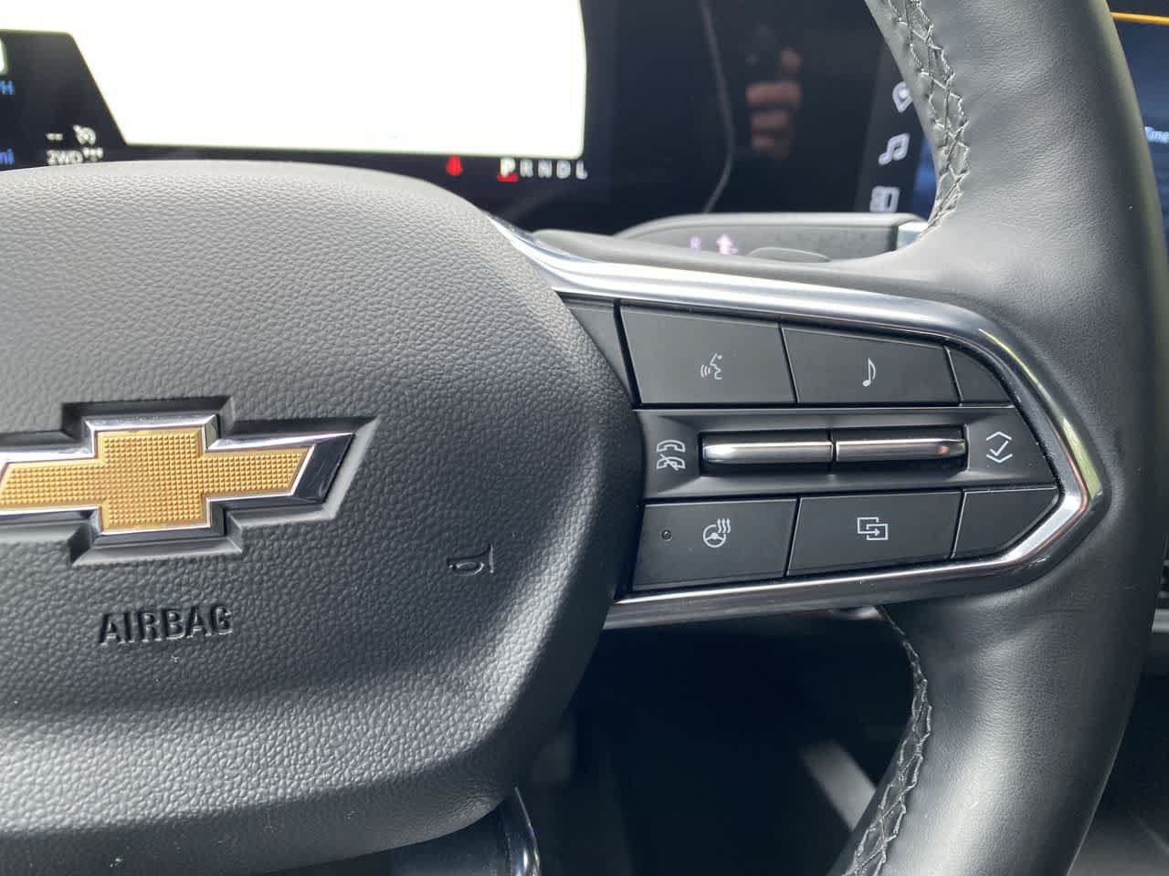 Used 2025 Chevrolet Equinox LT w/ Convenience Package II AWD/4WD image 21