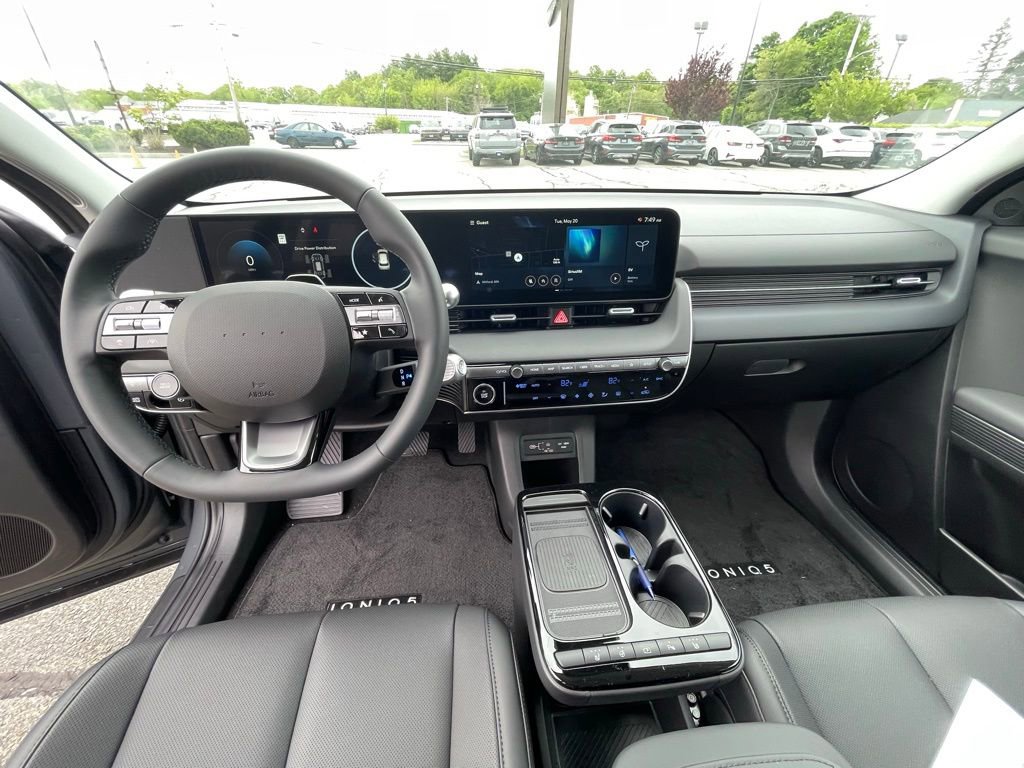 New 2025 Hyundai Ioniq 5 SEL image 12