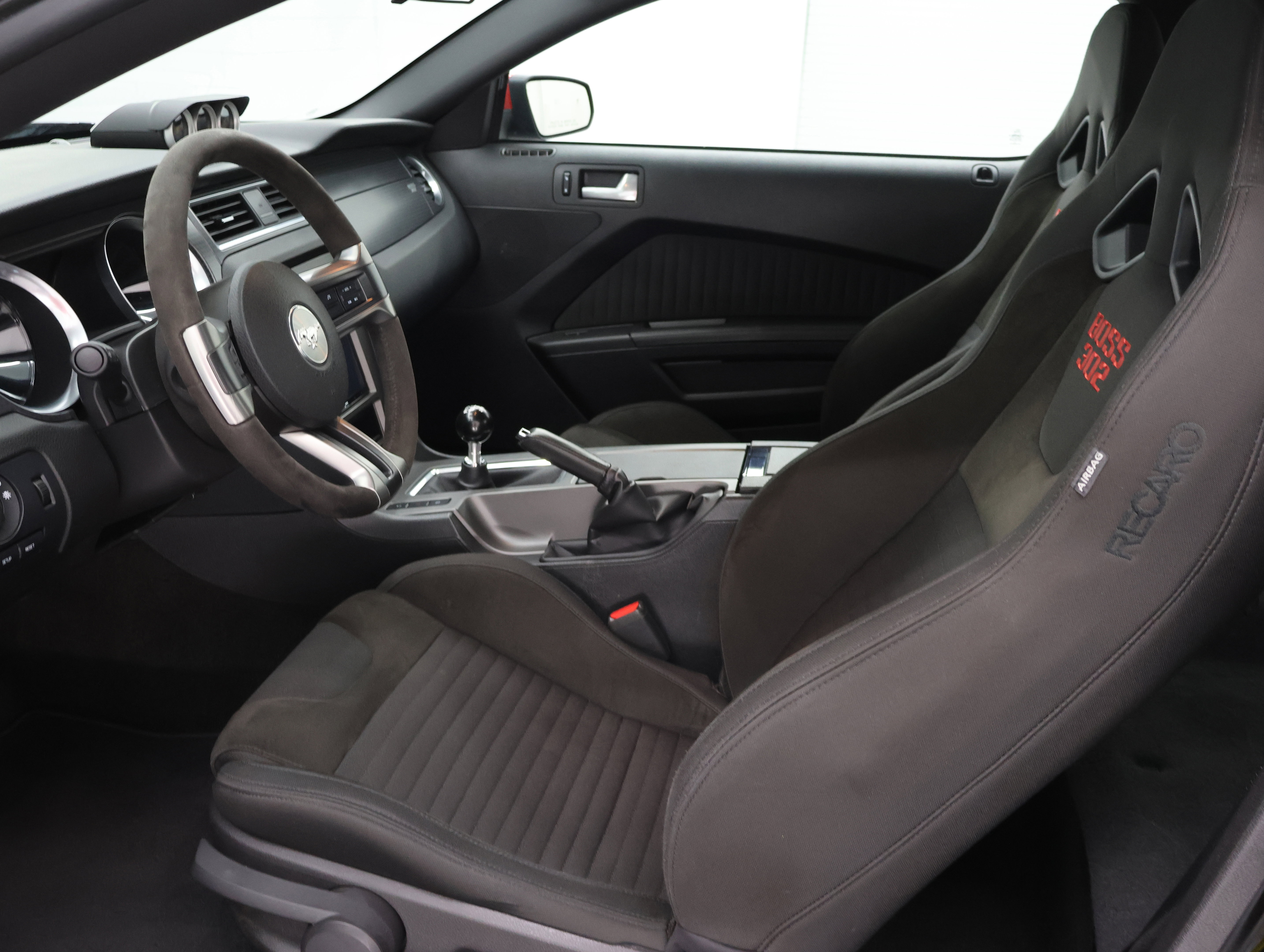 Used 2012 Ford Mustang Boss 302 RWD image 8