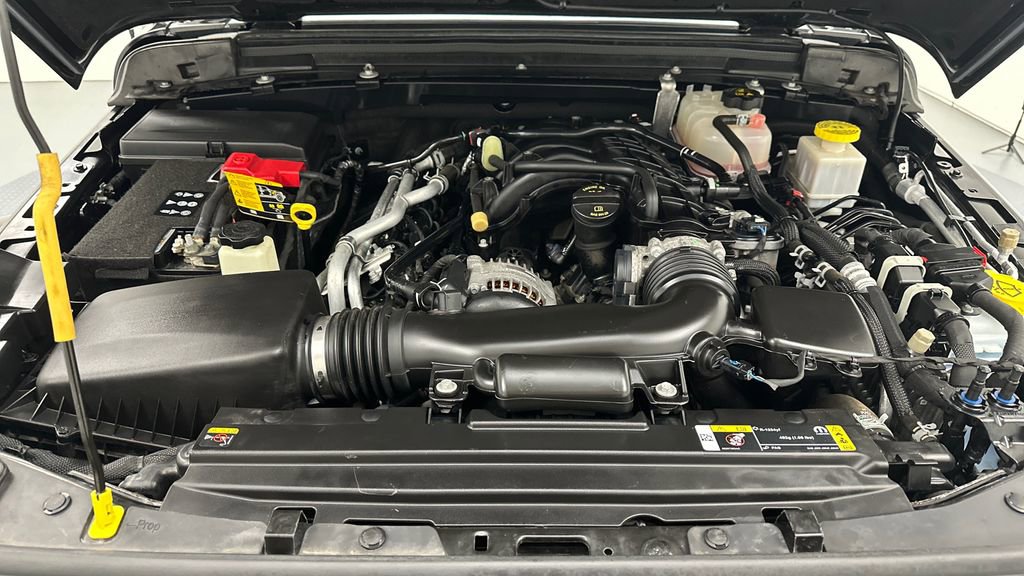 Used 2022 Jeep Gladiator Overland AWD/4WD image 11