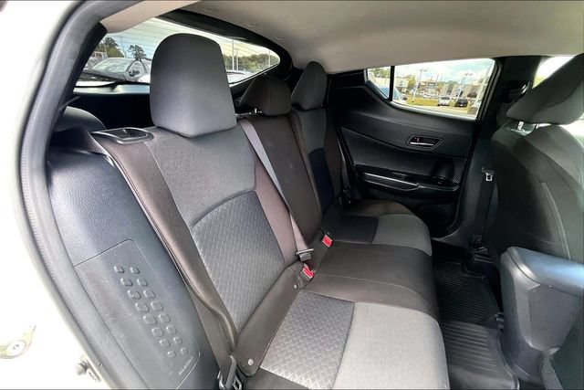 Used 2021 Toyota C-HR LE FWD image 20