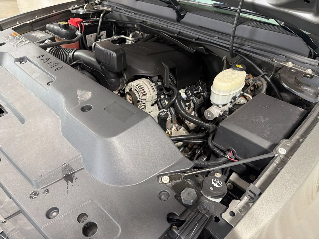 Used 2014 Chevrolet Silverado 2500 W/T AWD/4WD image 33