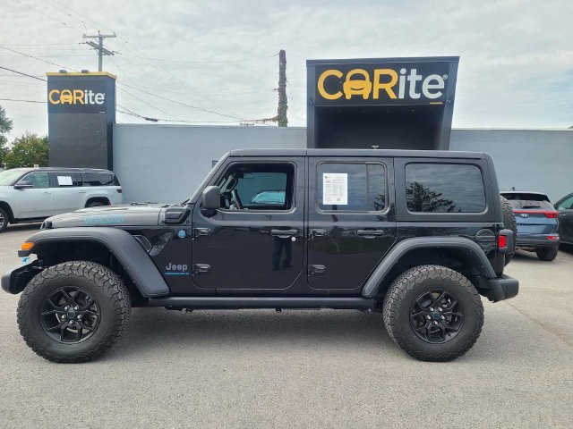 Used 2024 Jeep Wrangler Unlimited AWD/4WD image 12