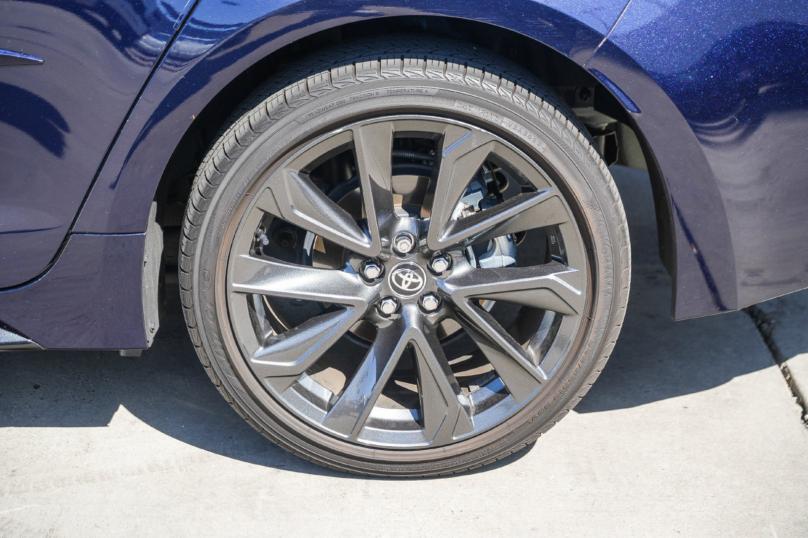 Certified 2024 Toyota Corolla SE w/ SE Premium Package FWD image 10