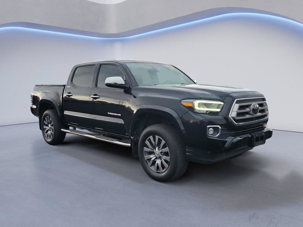 Used 2022 Toyota Tacoma Limited AWD/4WD image 3