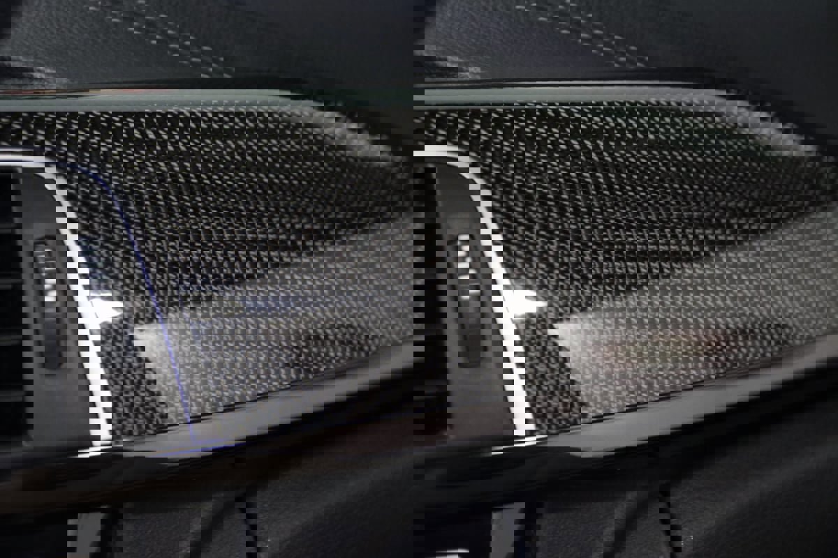 Used 2018 BMW M4 Convertible image 59