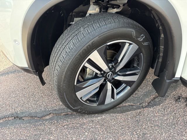 Used 2023 Nissan Rogue SL w/ SL Premium Package image 15