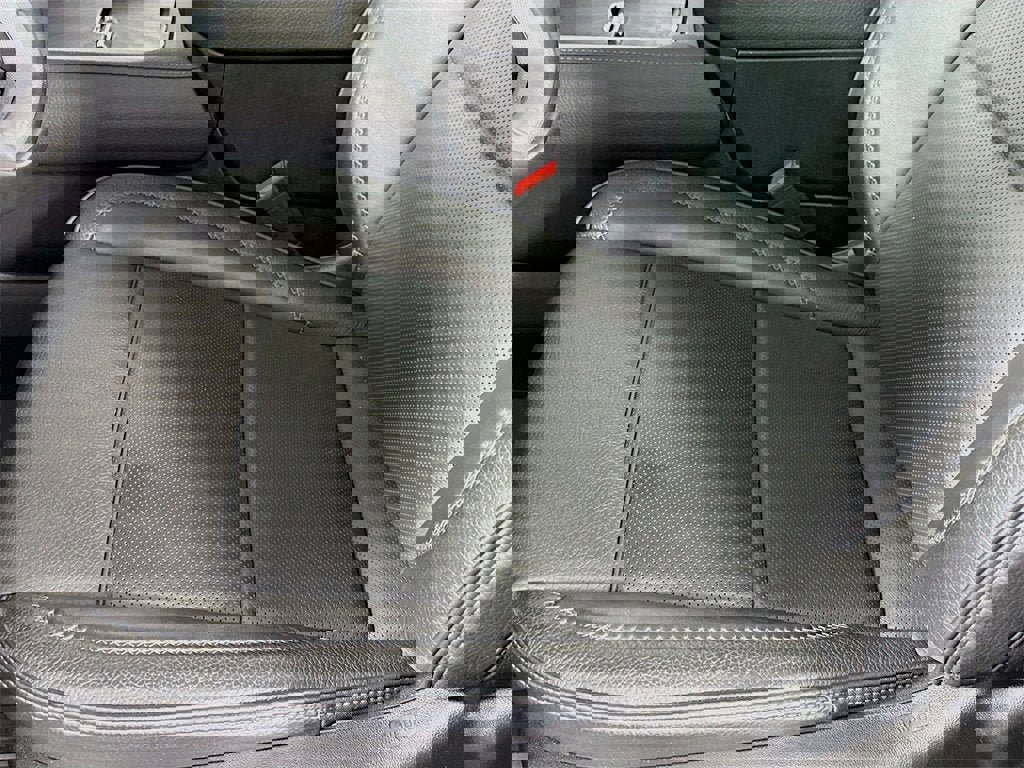 Certified 2024 GMC Yukon Denali image 15