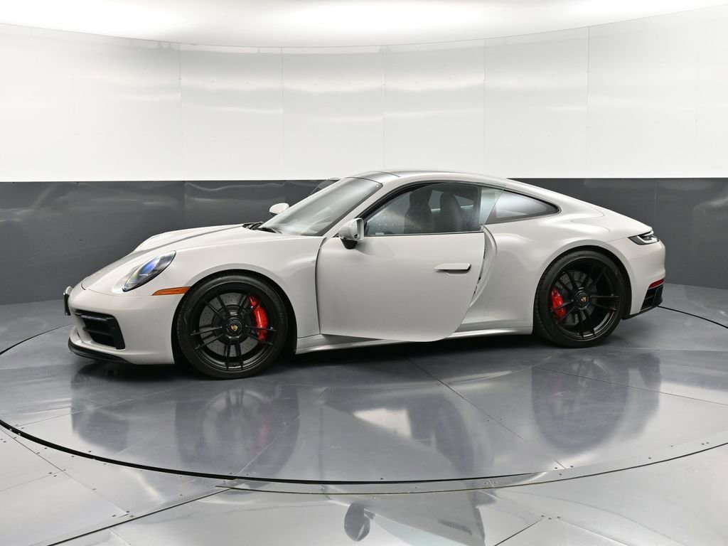 Certified 2022 Porsche 911 Carrera 4 GTS image 35