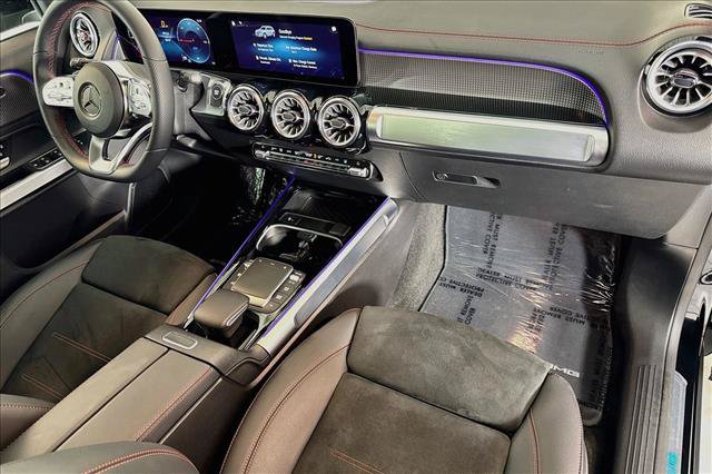 Used 2023 Mercedes-Benz EQB 300 4MATIC image 28