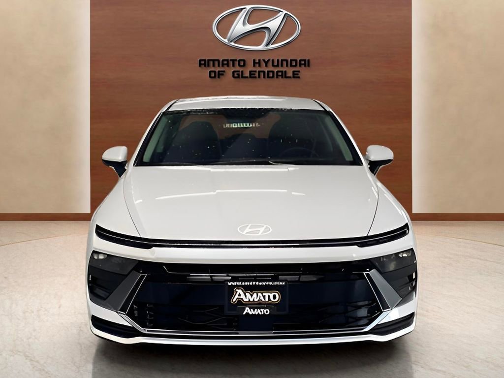 Used 2025 Hyundai Sonata SE image 9