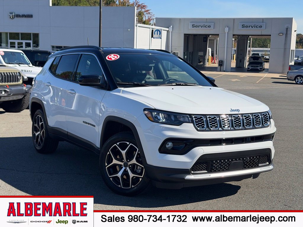 Used 2025 Jeep Compass Limited AWD/4WD image 1