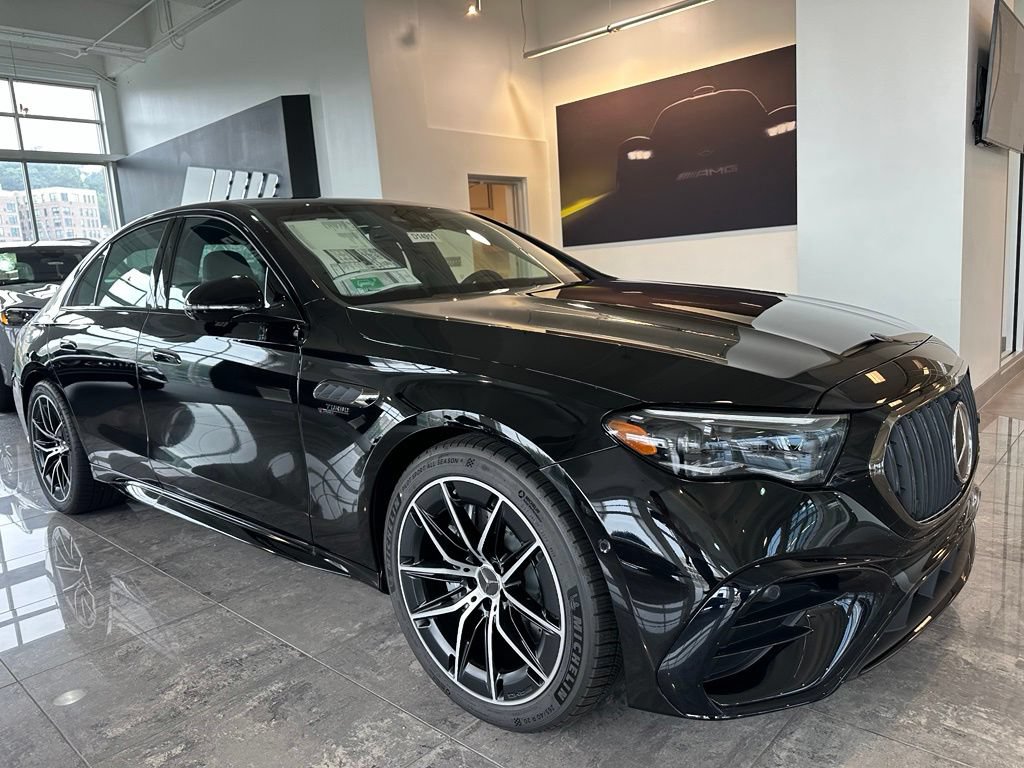 New 2026 Mercedes-Benz E 53 AMG e 4MATIC Sedan image 13
