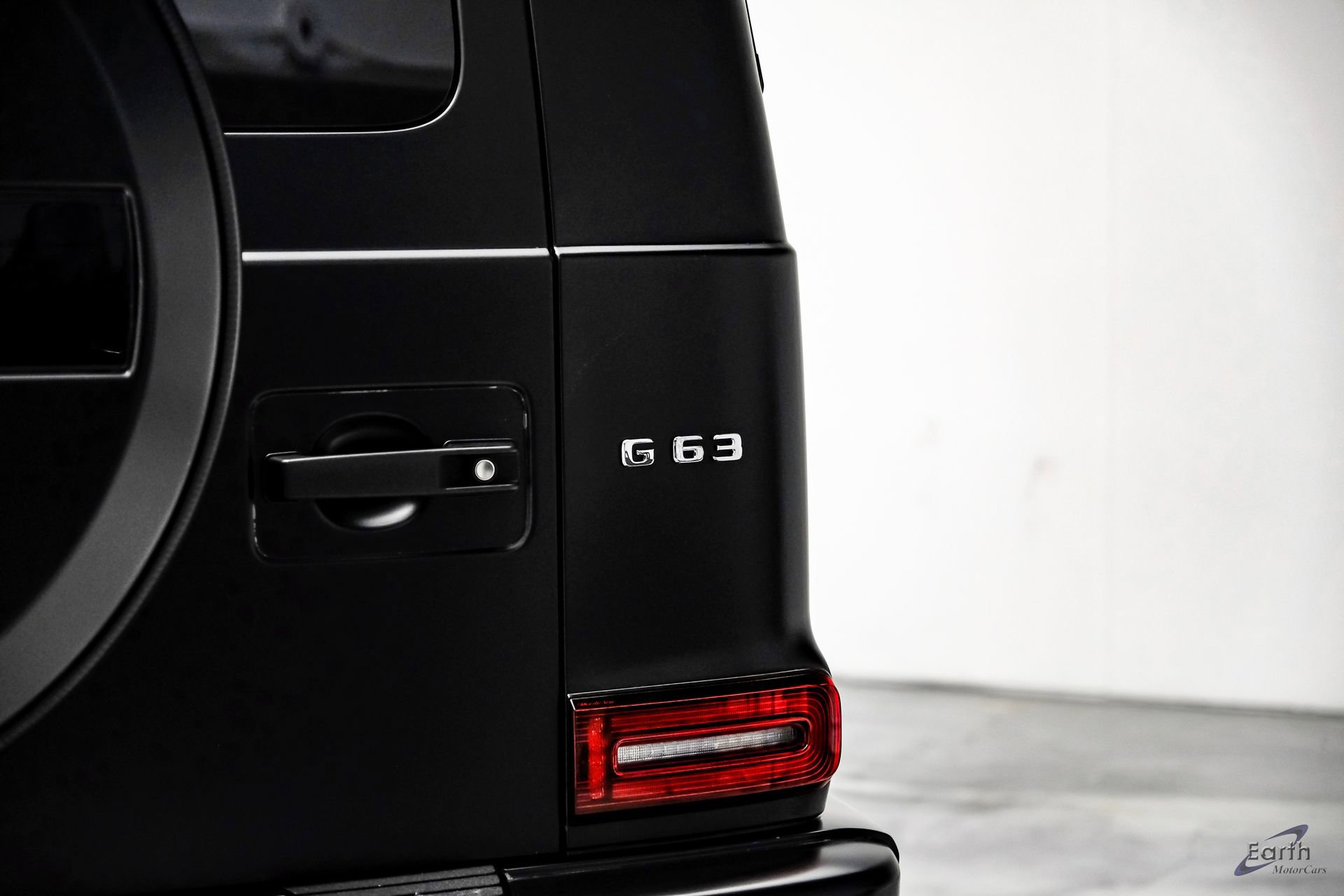 Used 2025 Mercedes-Benz G 63 AMG 4MATIC image 32