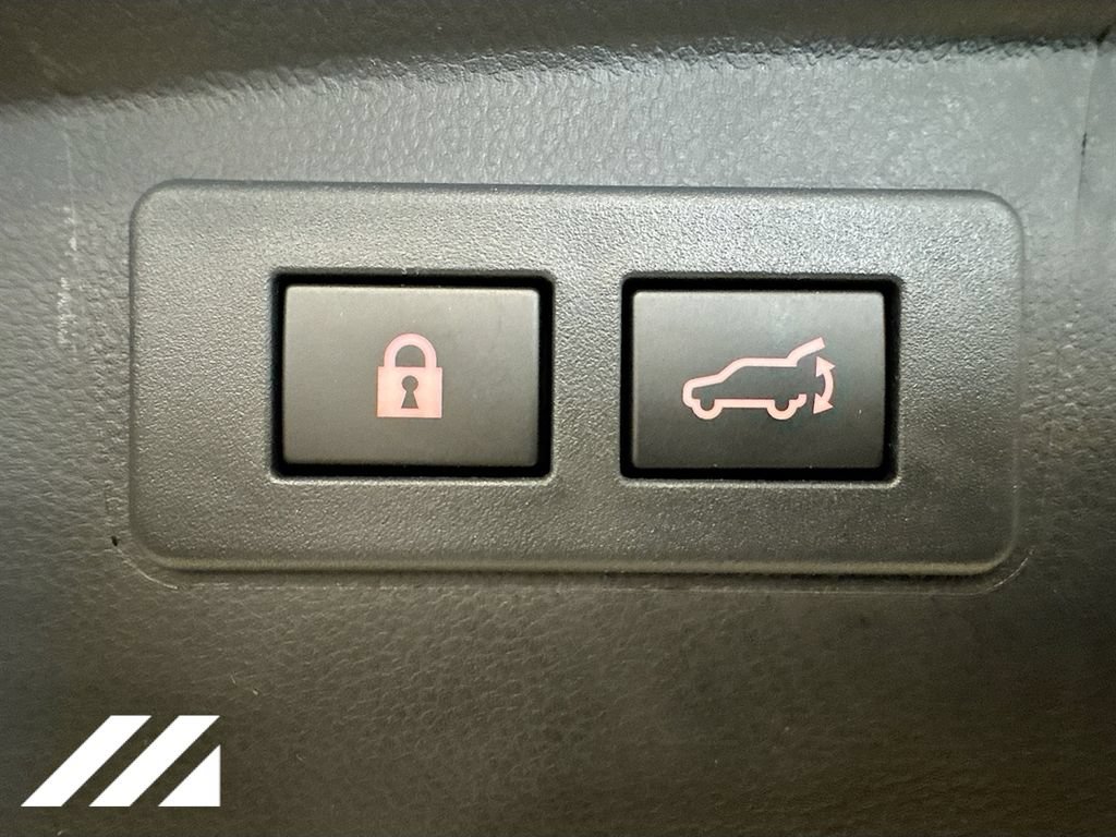 Used 2024 Subaru Outback Premium AWD/4WD image 29