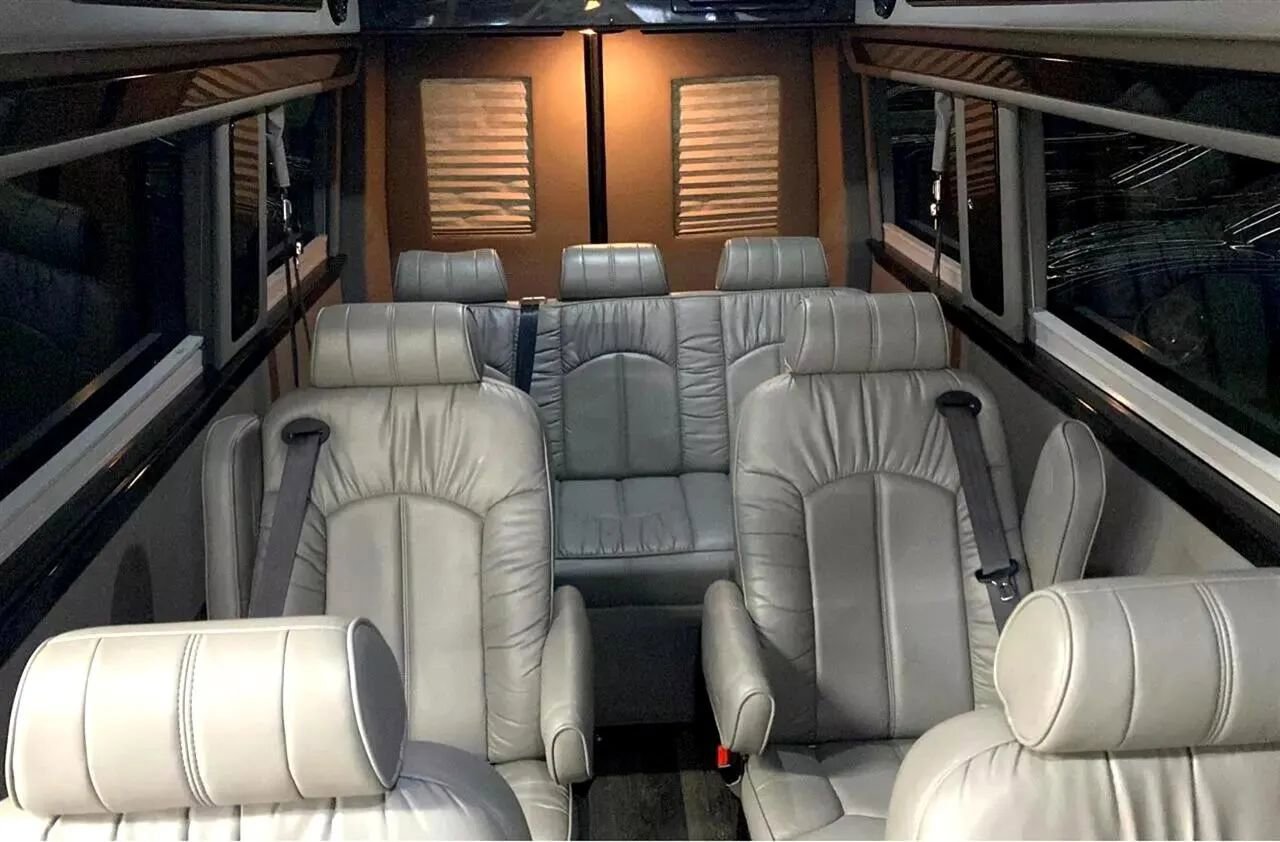 Used 2016 Mercedes-Benz Sprinter 2500 image 2