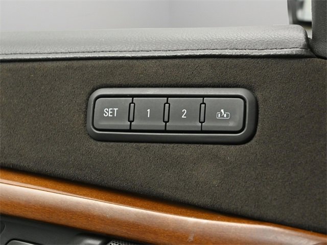 Used 2018 Cadillac Escalade Luxury image 34