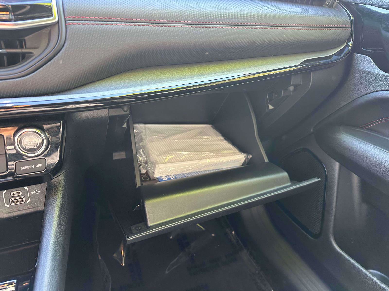 Used 2023 Jeep Compass Trailhawk image 33