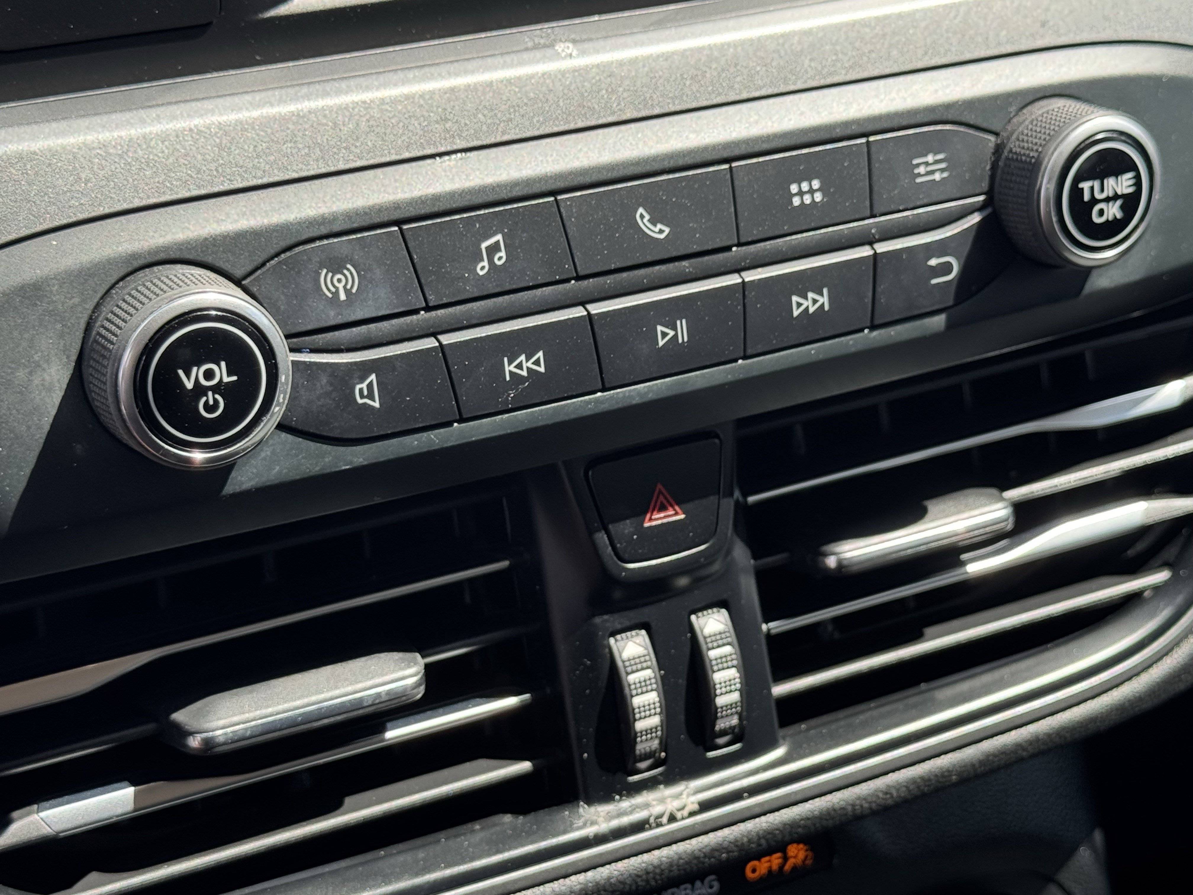 Used 2020 Ford Escape S FWD image 20